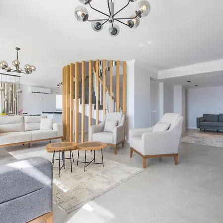 Villa Kalkan Kalamar Plaji Denize Sifir Elana 1 *